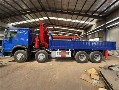 Howo 371 Crane montata su camion
