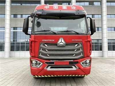 Camion trattore Howo 4×2