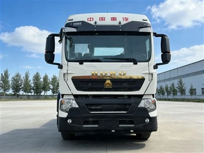 Camion trattore Howo TX 6×4